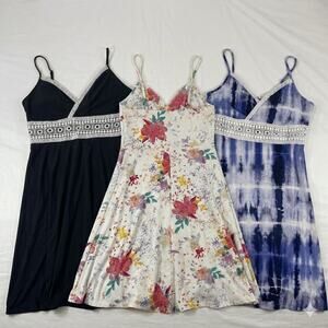 Mudd Y2K Crochet Floral Tie-Dye Dress Lot Size Small Women 3 Piece Summer Bundle